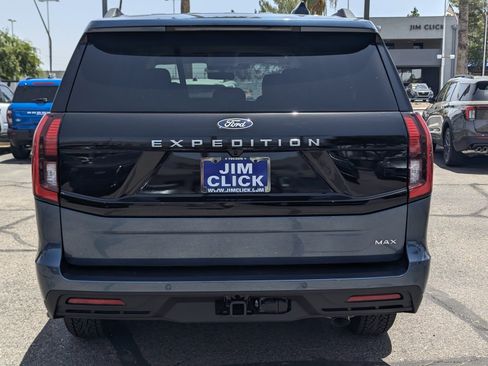 New 2027 Ford Expedition Max Active RWD image 3