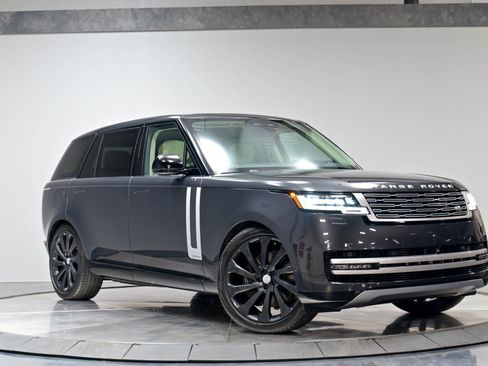Used 2024 Land Rover Range Rover Long Wheelbase Autobiography AWD/4WD image 62