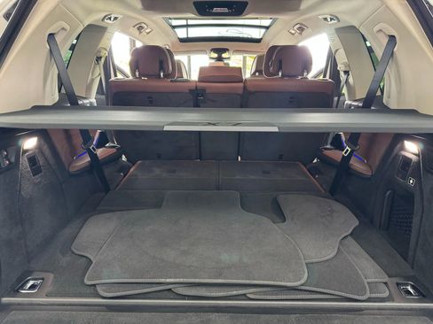 Used 2023 BMW X7 xDrive40i w/ Premium Package image 33