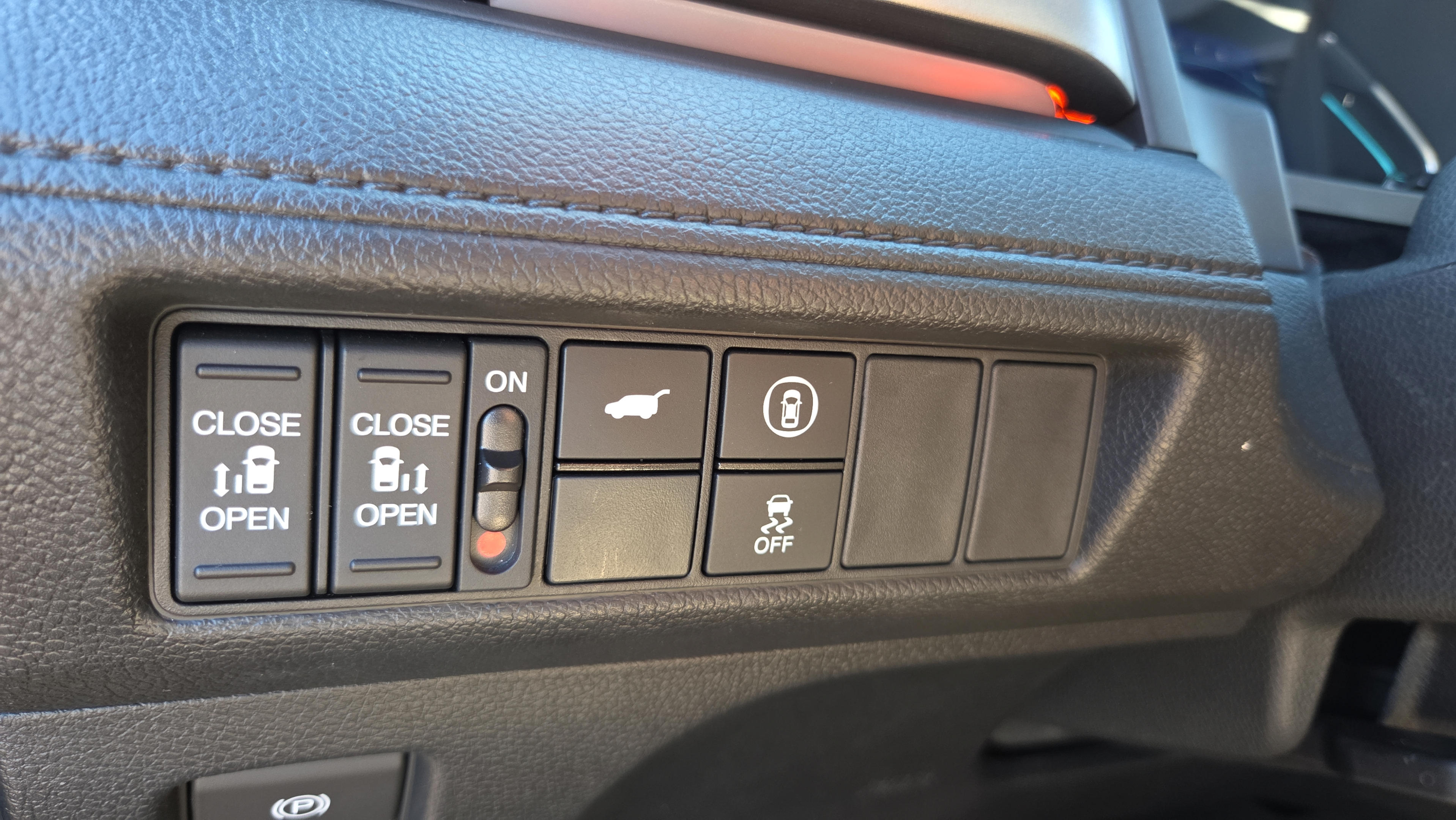 Used 2023 Honda Odyssey Sport image 27