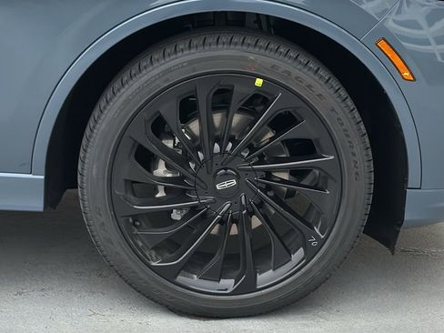 New 2026 Lincoln Aviator Reserve AWD/4WD image 4
