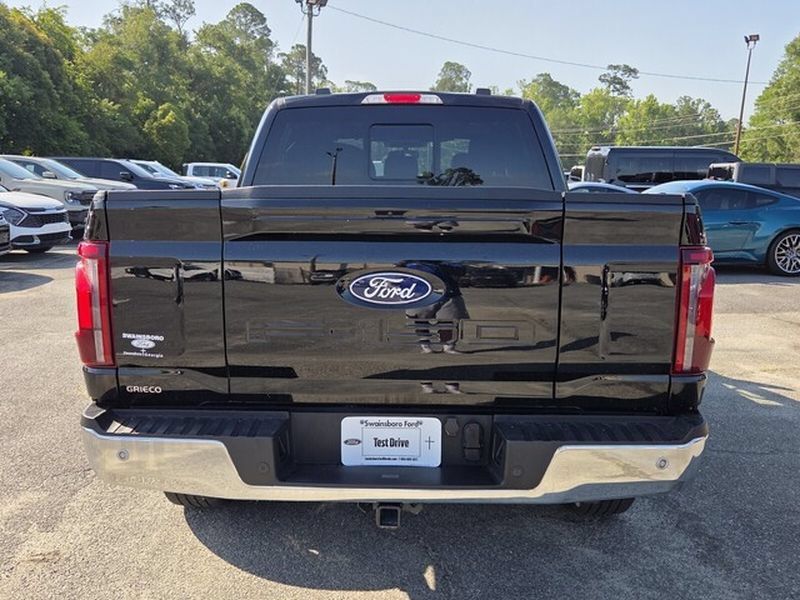 Used 2025 Ford F150 Lariat w/ Equipment Group 502A High AWD/4WD image 14