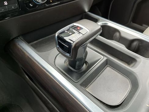 Used 2022 GMC Sierra 1500 SLT w/ SLT Premium Plus Package image 23