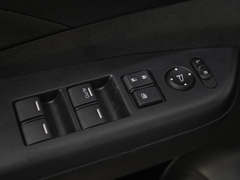 Used 2016 Honda CR-V LX image 20
