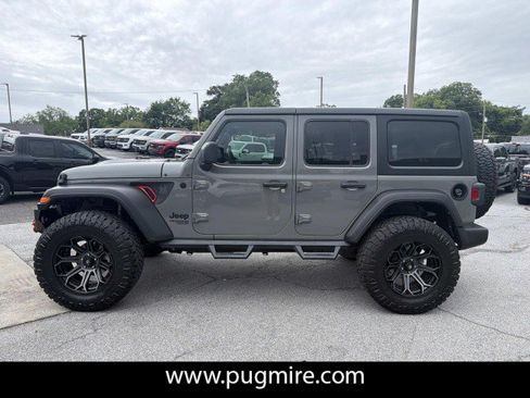 Used 2021 Jeep Wrangler Unlimited Sport AWD/4WD image 4