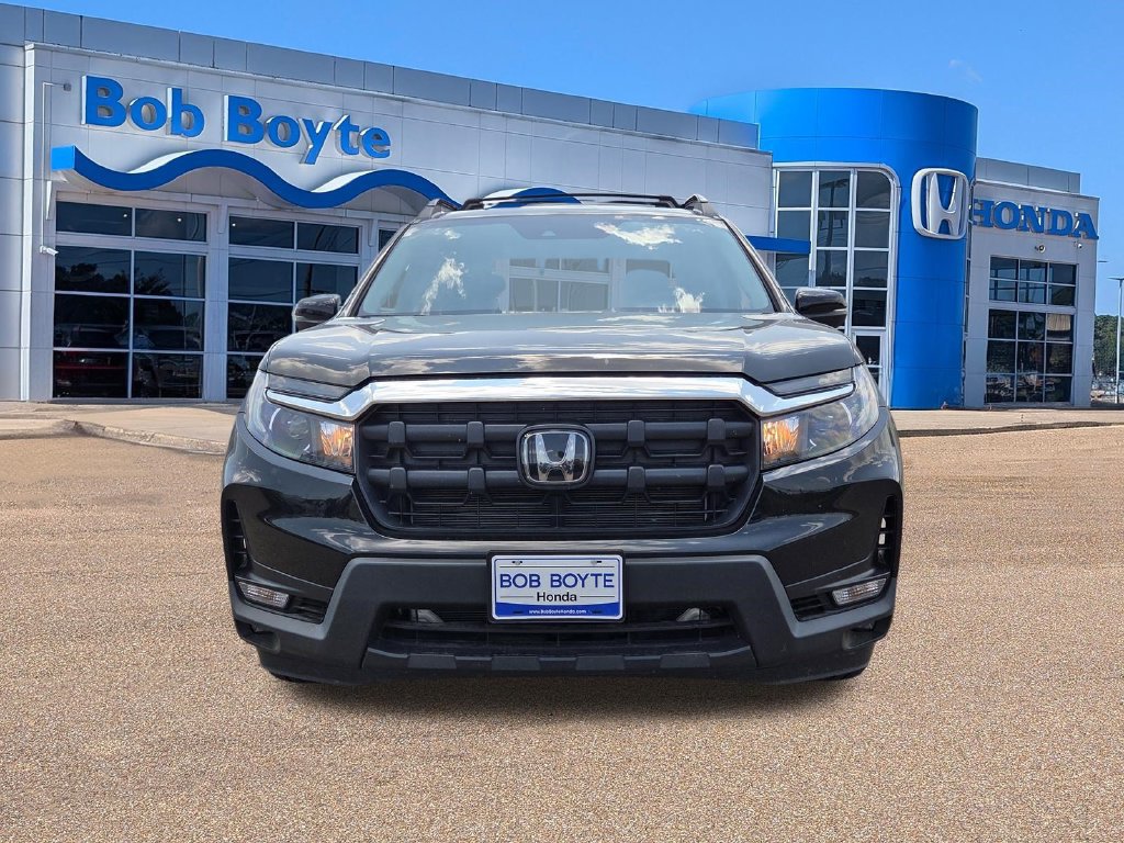 Certified 2025 Honda Ridgeline RTL image 2