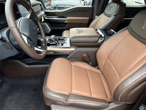 New 2025 Ford F150 King Ranch w/ FX4 Off-Road Package image 23