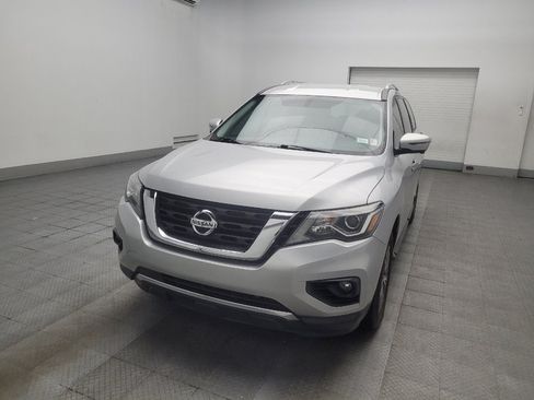 Used 2019 Nissan Pathfinder SL FWD image 15