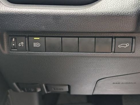Used 2024 Toyota RAV4 XLE w/ Convenience Package FWD image 15