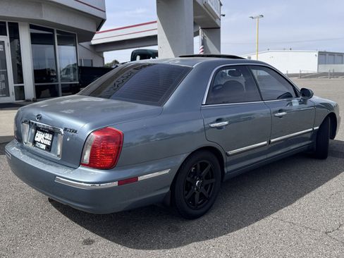 Used 2005 Hyundai XG350 FWD image 7