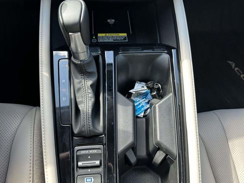 Certified 2025 Honda Accord Touring image 17