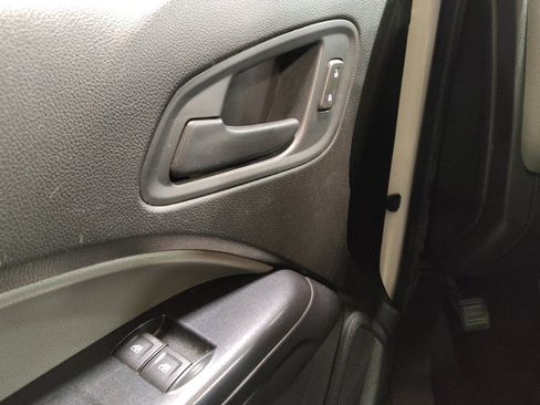 Used 2021 Chevrolet Colorado W/T image 27