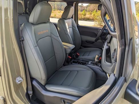 New 2026 Jeep Gladiator Mojave image 46