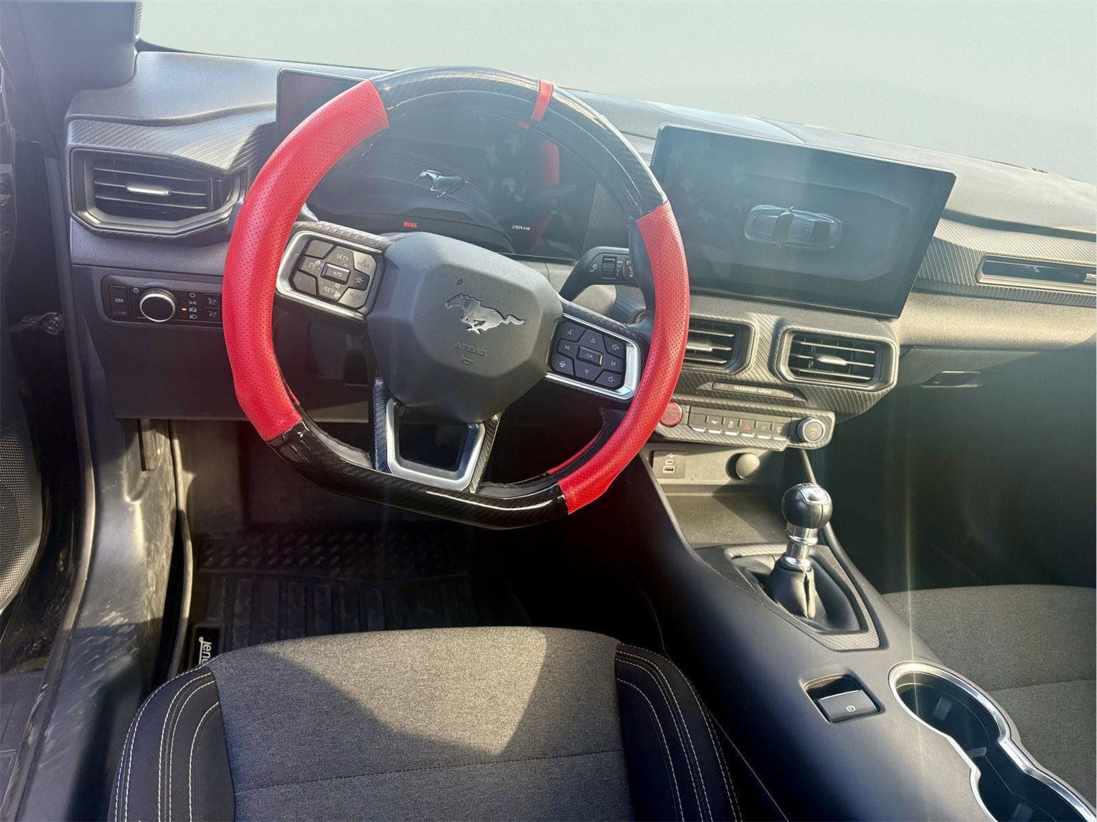 Used 2024 Ford Mustang GT RWD image 11