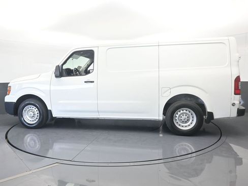 Used 2020 Nissan NV 1500 S image 3