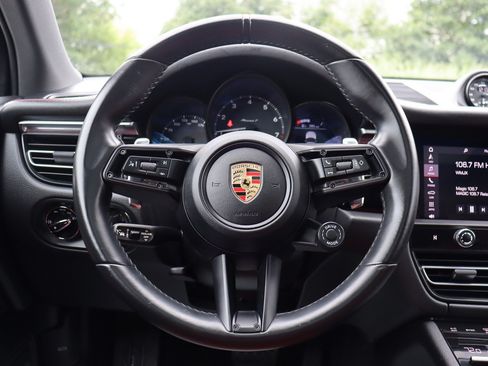 Used 2023 Porsche Macan Turbo AWD/4WD image 22