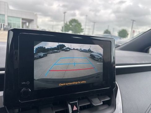 Used 2024 Toyota Corolla SE image 10