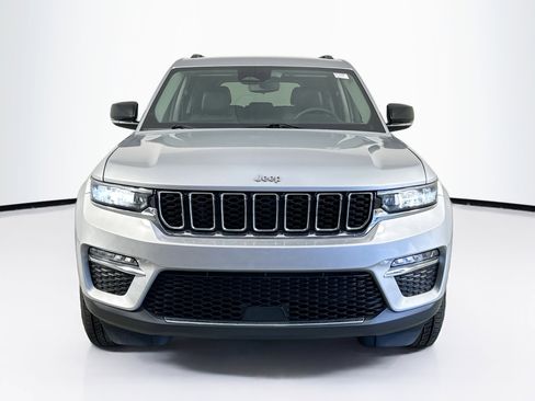 Used 2023 Jeep Grand Cherokee Limited w/ Trailer Tow Prep Group (B) image 2