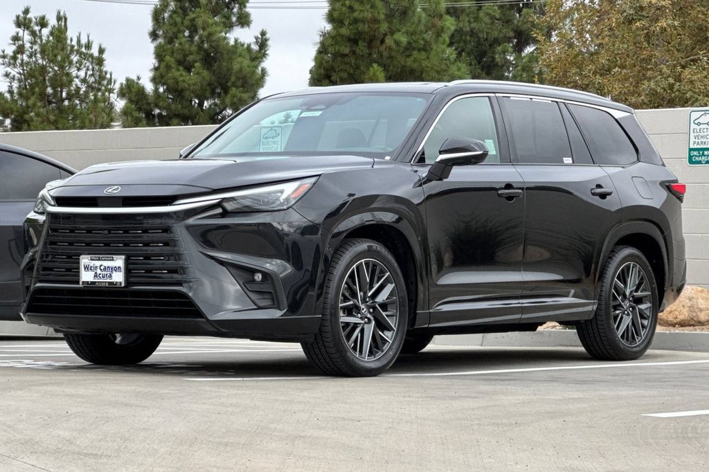 Used 2024 Lexus TX 350 FWD w/ Captains Chair Package image 10