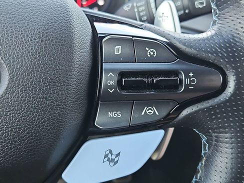 Used 2022 Hyundai Veloster N image 23