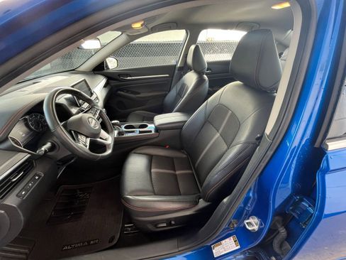 Used 2025 Nissan Altima 2.5 SR image 27