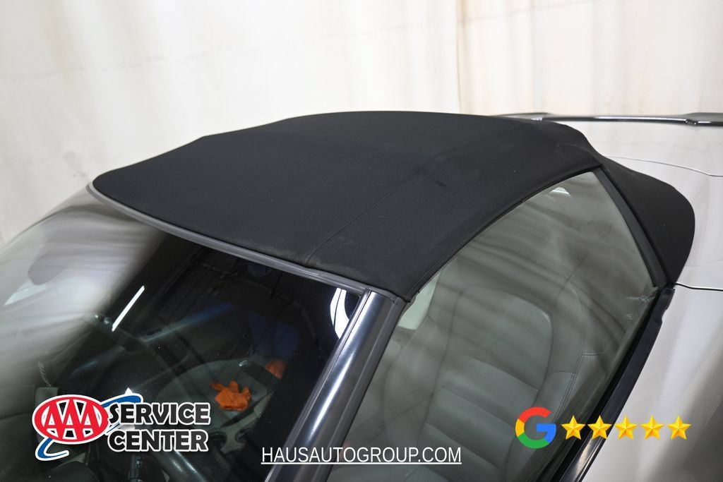 Used 2005 Chevrolet Corvette Convertible w/ Preferred Equipment Group RWD image 40