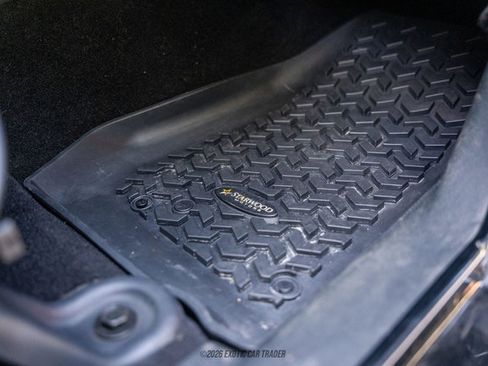 Used 2017 Jeep Wrangler Unlimited Rubicon w/ Connectivity Group AWD/4WD image 72