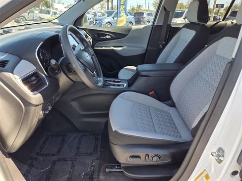 Certified 2024 Chevrolet Equinox LS w/ LS Convenience Package image 5