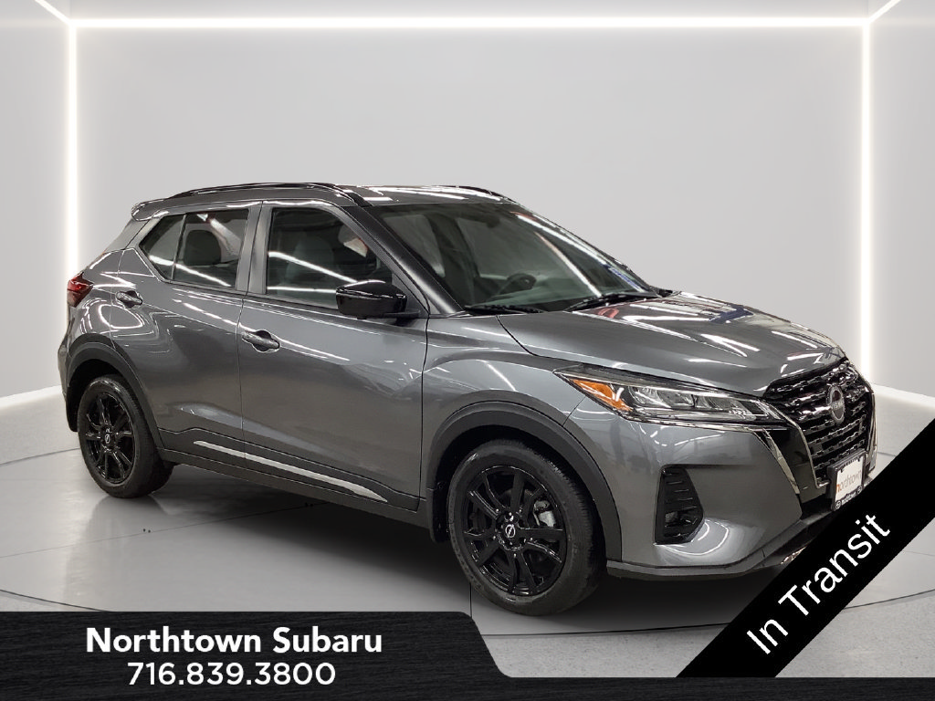 Used 2024 Nissan Kicks SR w/ SR Premium Package FWD image 9