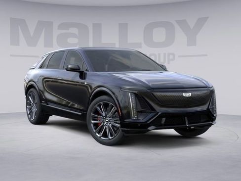 New 2026 Cadillac Lyriq V image 2
