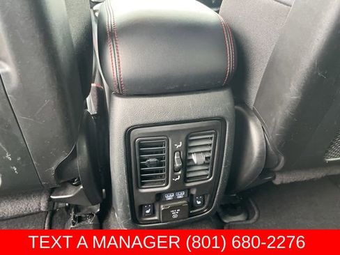 Used 2024 Dodge Durango GT AWD/4WD image 19
