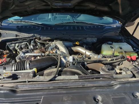 Used 2022 Ford F250 Lariat w/ Tremor Off-Road Package image 25