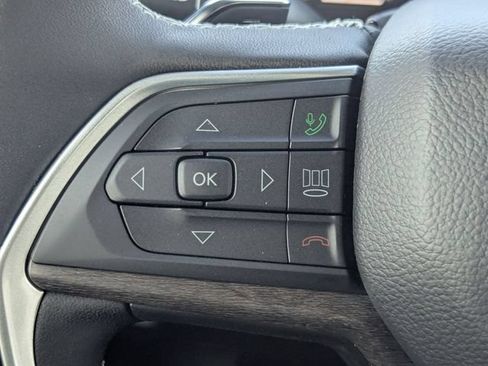 New 2025 Jeep Grand Cherokee Limited AWD/4WD image 13