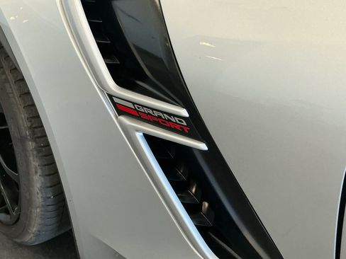 Used 2017 Chevrolet Corvette Grand Sport RWD image 29