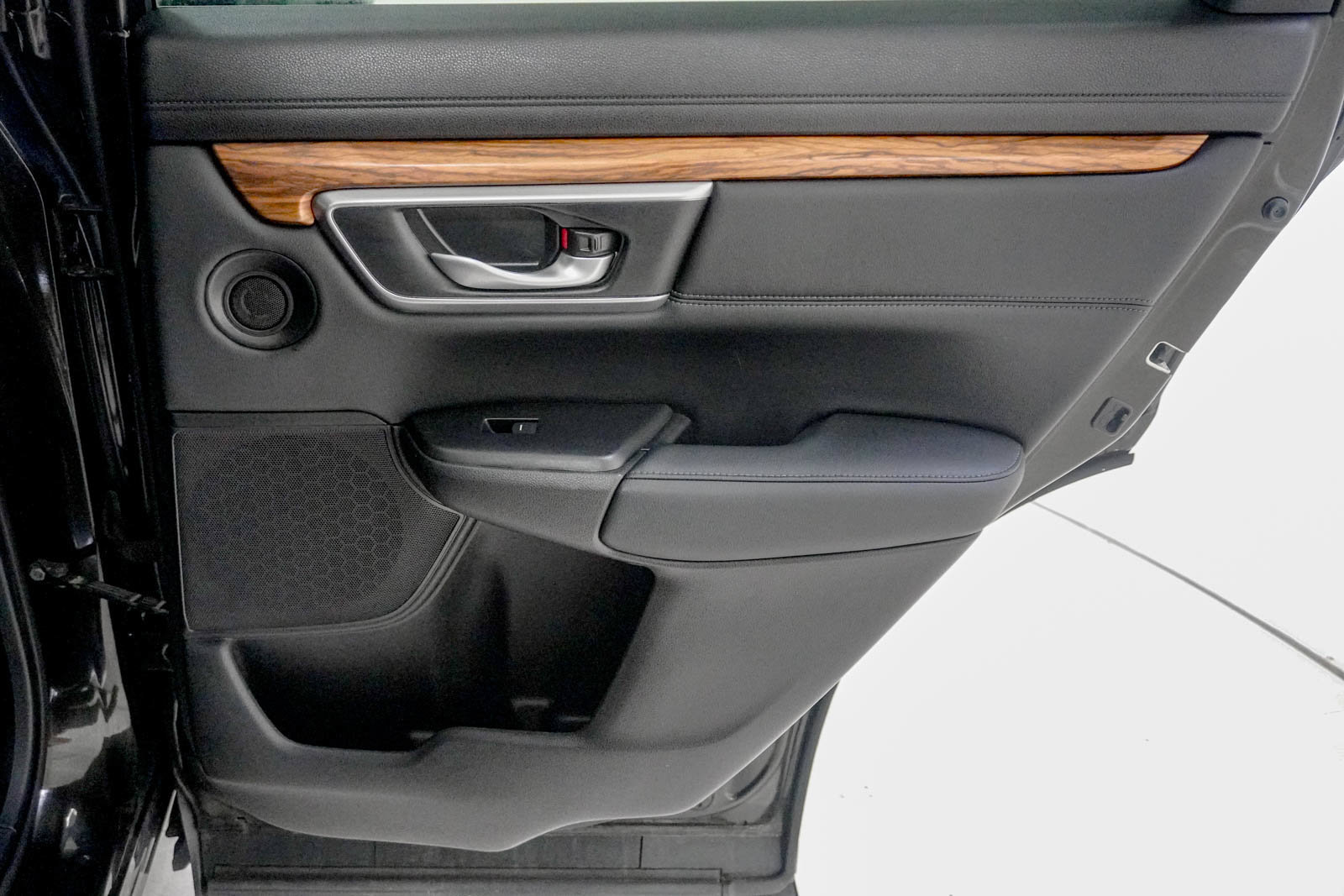 Used 2018 Honda CR-V EX-L image 33