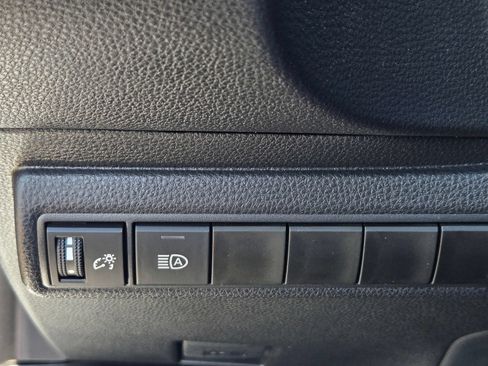 Used 2026 Toyota Corolla SE FWD image 22