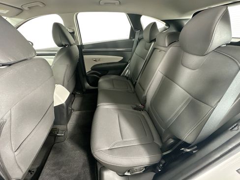 Used 2023 Hyundai Tucson SE FWD image 22