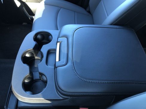 New 2026 RAM 2500 Tradesman image 25