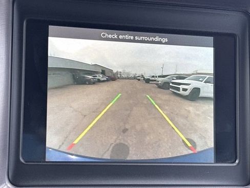 Used 2022 Dodge Charger SXT w/ Driver Convenience Group image 29