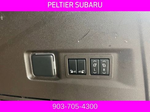 Used 2021 GMC Yukon Denali w/ Denali Premium Package image 20