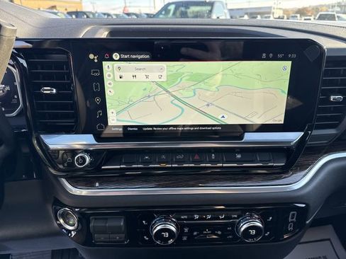 New 2026 GMC Sierra 1500 SLE AWD/4WD image 21
