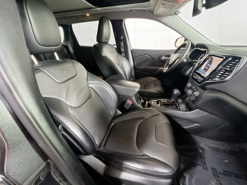 Used 2022 Jeep Cherokee Limited image 27