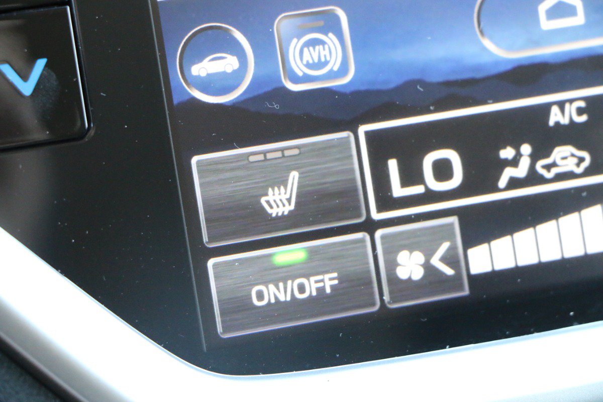 Used 2026 Subaru Ascent Limited AWD/4WD image 25