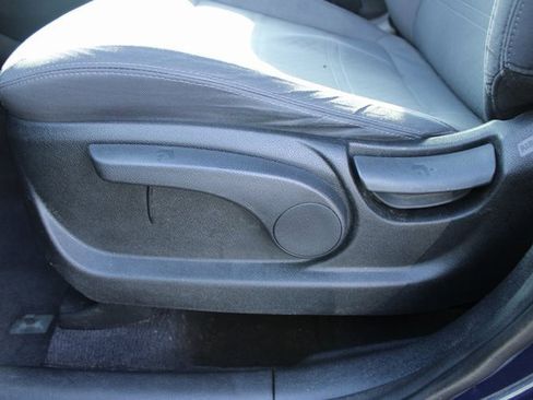 Used 2016 Kia Sorento LX image 13