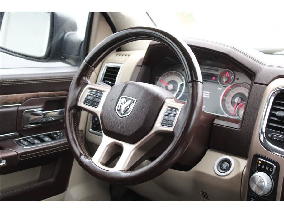 Used 2015 RAM 1500 Laramie Longhorn w/ Convenience Group AWD/4WD image 16