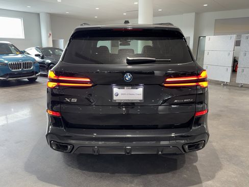 New 2026 BMW X5 xDrive50e image 6