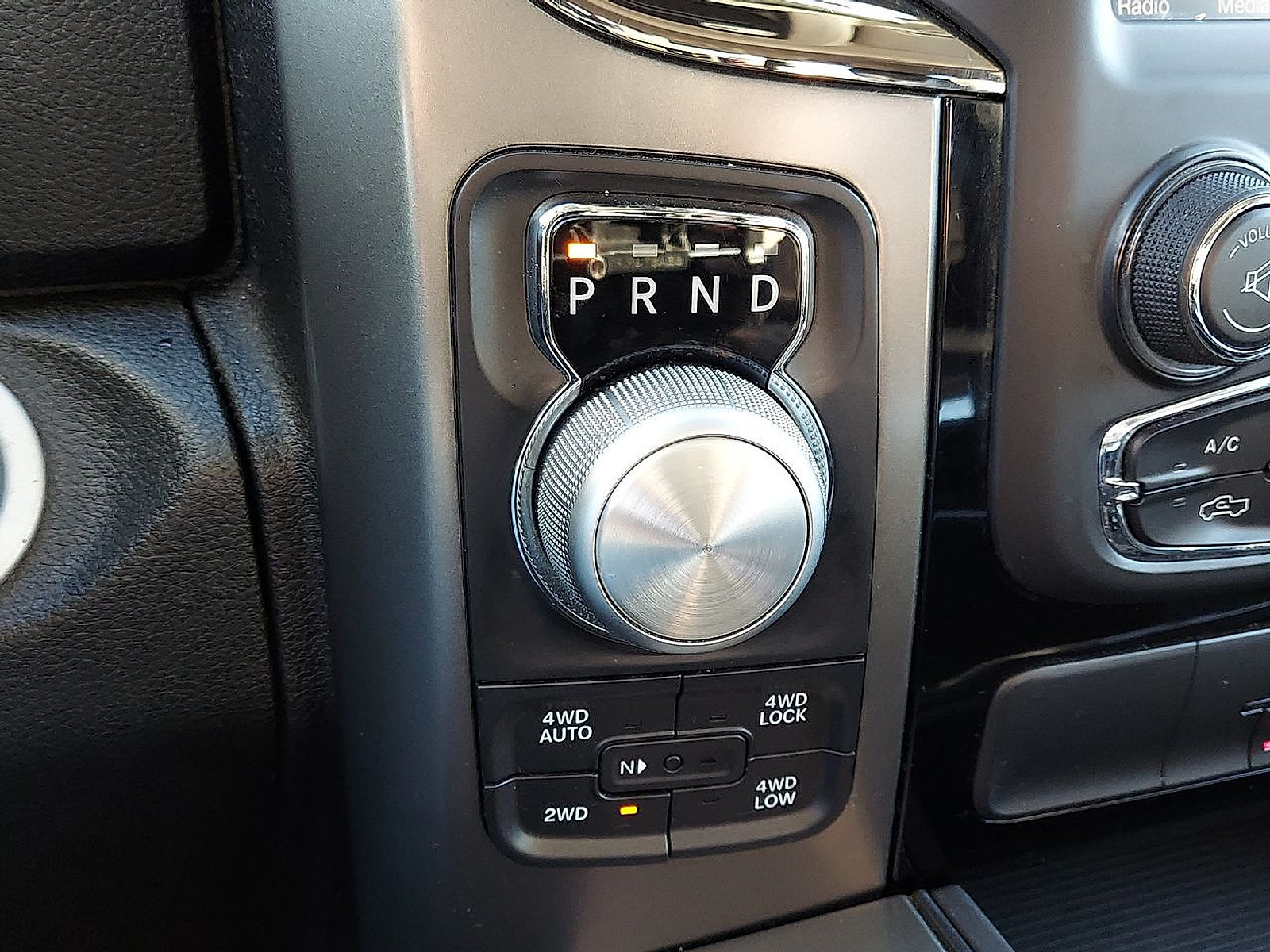Used 2017 RAM 1500 Sport w/ Convenience Group AWD/4WD image 18