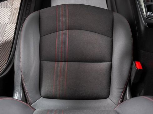 Used 2022 Chevrolet Equinox RS image 29