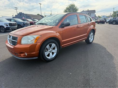 Used 2011 Dodge Caliber Mainstreet FWD image 2