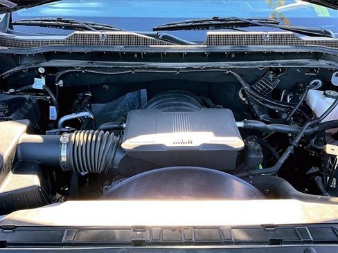 Used 2024 Chevrolet Silverado 2500 LT image 31